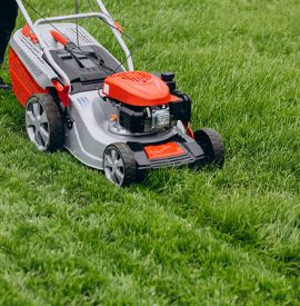 Rasen-und-Gartenpflege